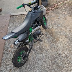 110 Pit Bike 