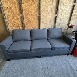 3 Seater Couch 🛋️ Brand New 