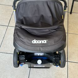 Doona + Car Base 