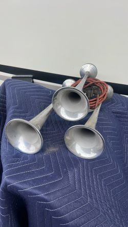 Train horns