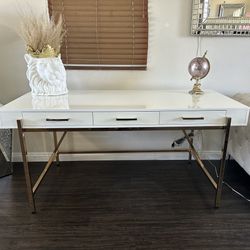 White Desk Gold Elegant