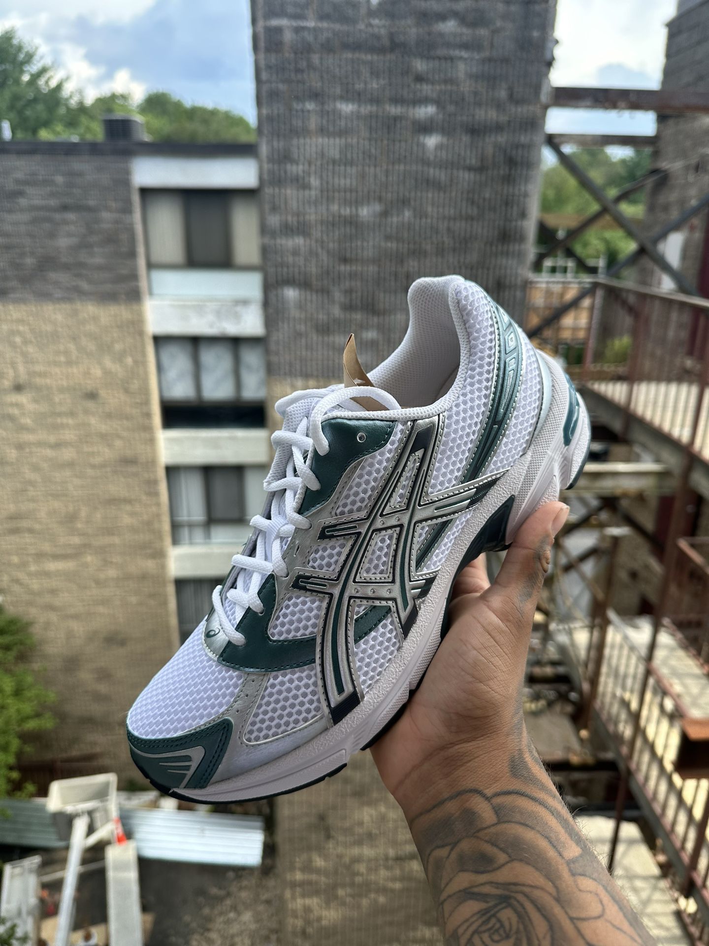 Asics Dark Neptune Gel-1130 (size 9) for Sale in Rockville, MD