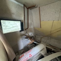 Camper Trailer 10x30 