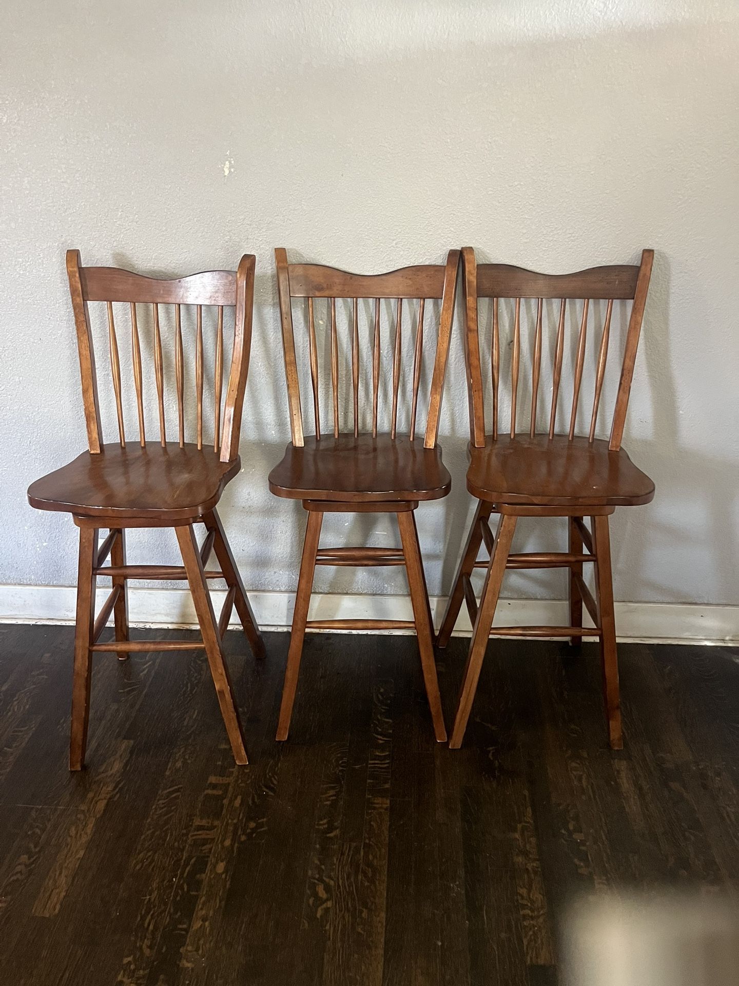 Angels Landing Swivel Counter Chair