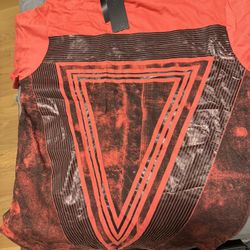 Large Guess T-shirt New