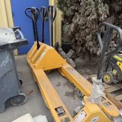 Pallet Jack 
