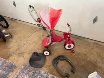 Radioflyer tricycle with accessories 4-in-1