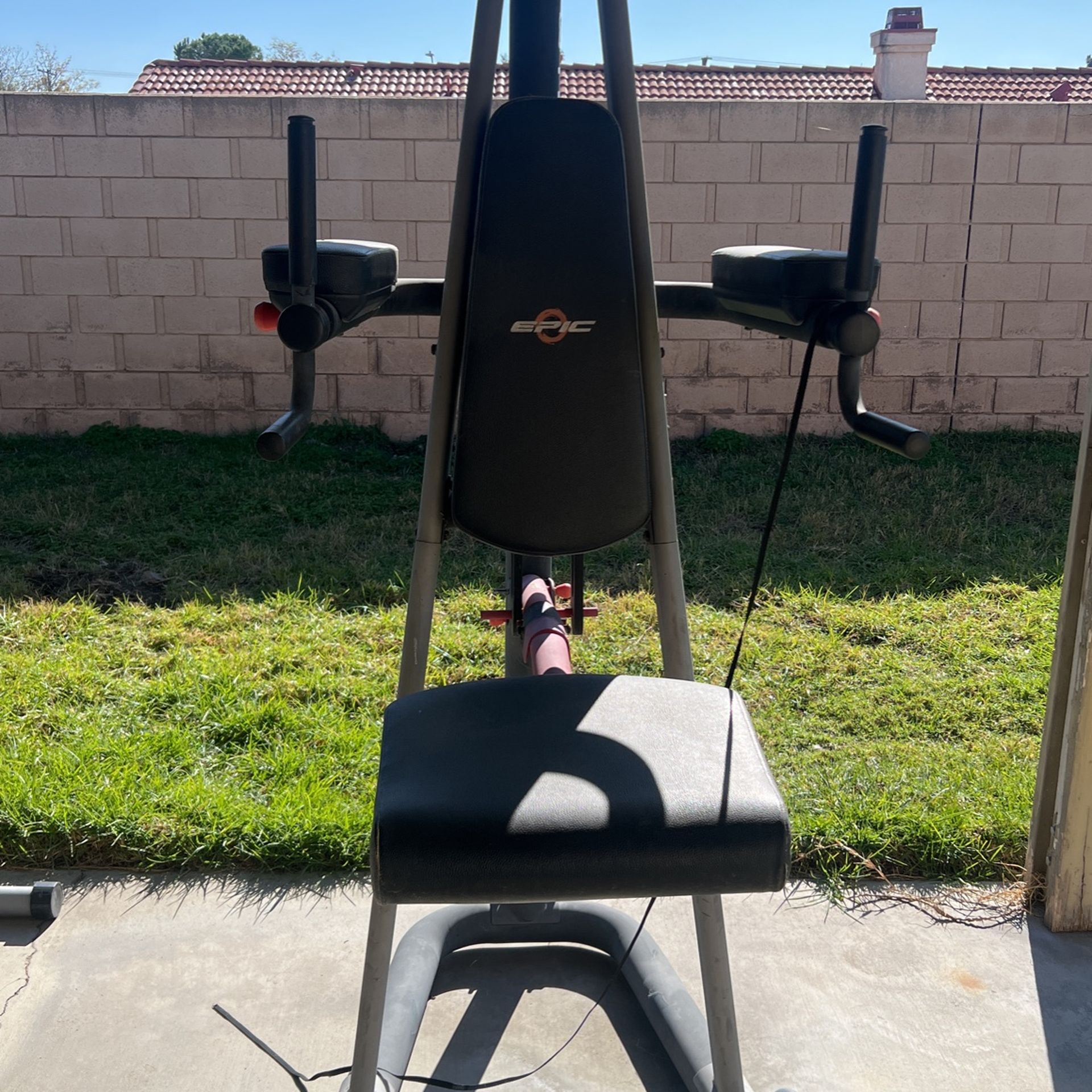 Pull Up & Ab Work Out Machine
