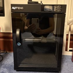 AUTENS 30L Dry Cabinet Box – Like New (with Key, No Box)
