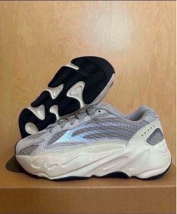 Adidas Yeezy Boost 700 Wave Runner B75571 Men's Size 5 / 6 Womens Brand New