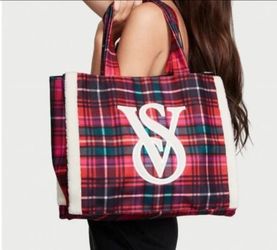 Victoria's Secret Sherpa Blanket And Tote Bag Color Plaid Red