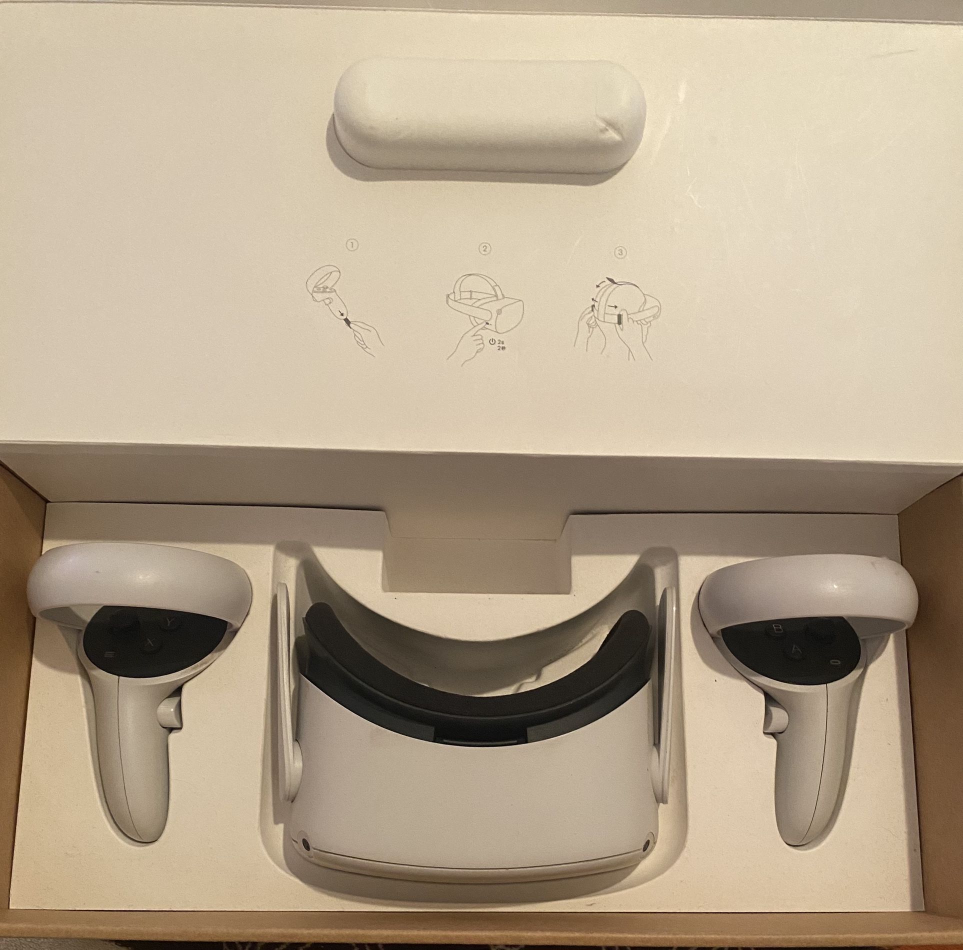 Meta Quest 2 -All-in-one Wireless VR Headset - 128GB