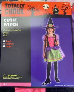 Girls cutie witch size medium