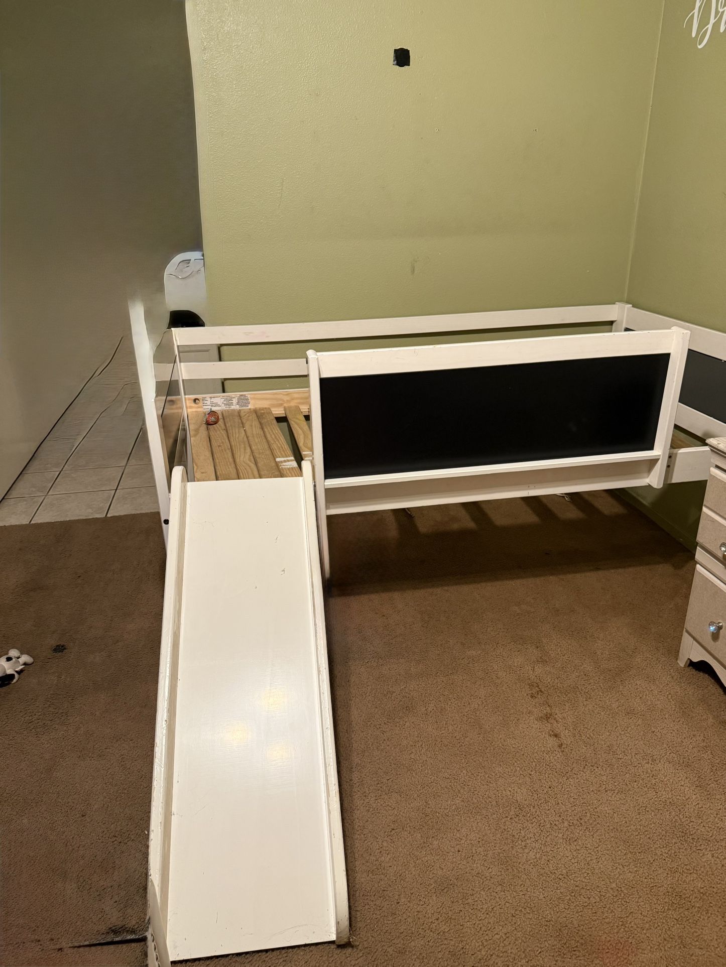 Twin Bed