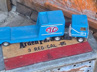 STP Petty Enterprises Toy Semi Truck Trailer