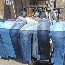 $20 each Women's jeans size 5 and 6,