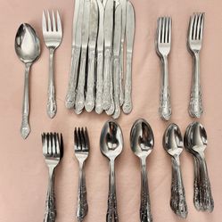 Oneida Silverware Set. Service for 16 with extra pieces. Pick up 5 miles from Milford Redner’s.  