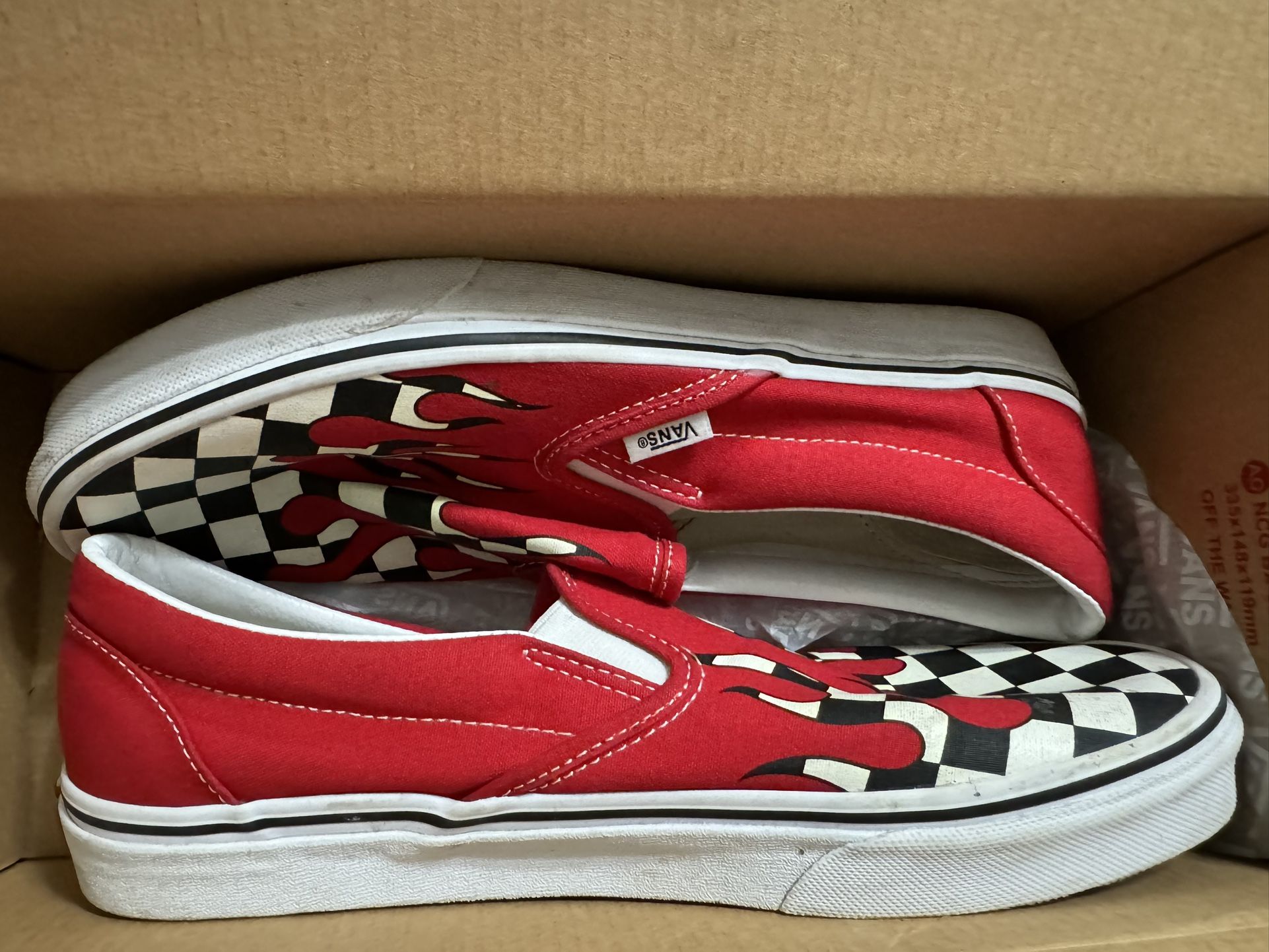 Vans Classic Slip On (Checker Flame)