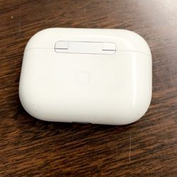 Generation 4 AirPods Has 1 Right AirPod Extra Loud