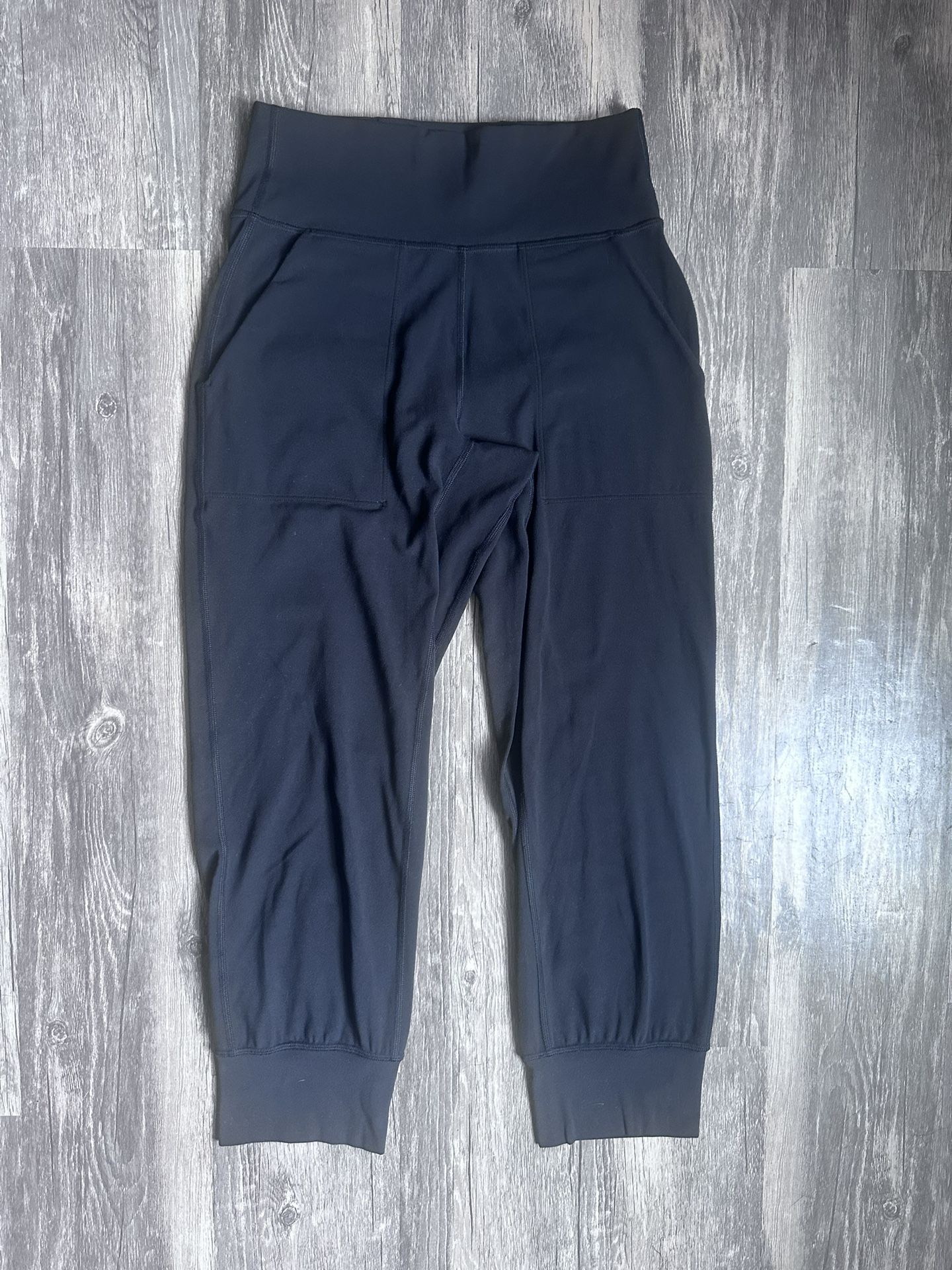 Lululemon Align Jogger 23” Crop Pants SZ 4 Women’s Black Joggers