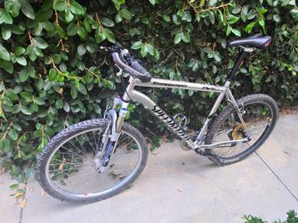 21" Specialized Stumpjumper M4 Hardtail – Fox Forged Fork & Shimano XTR/LX