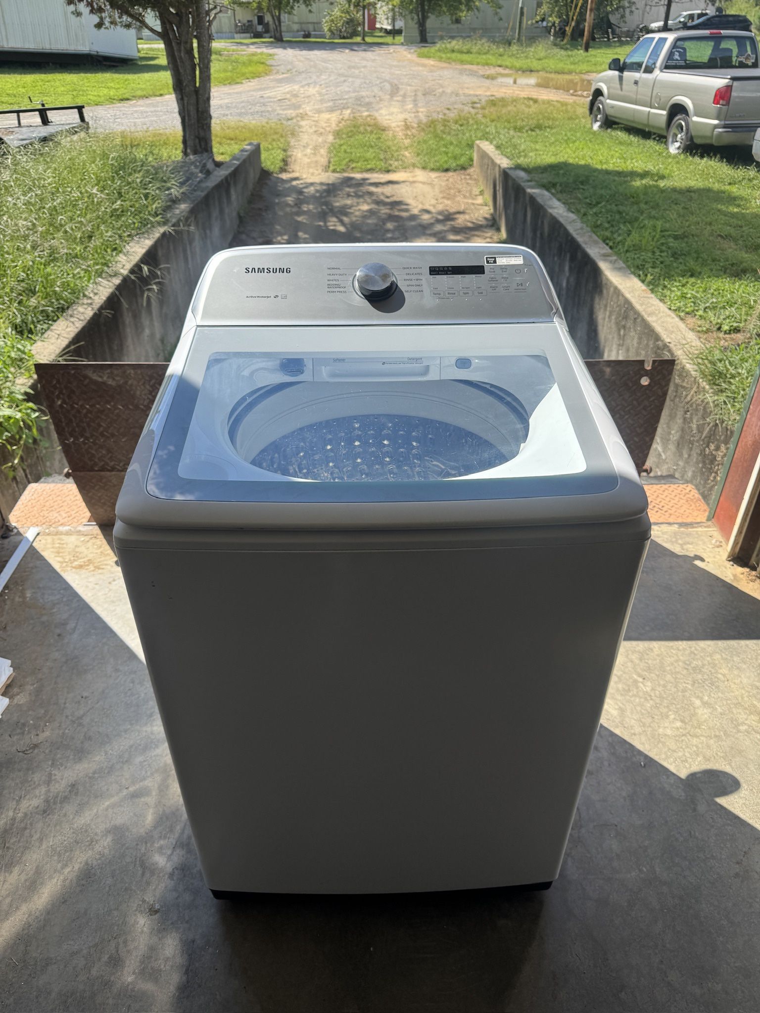 Samsung Washer Huge capacity !!