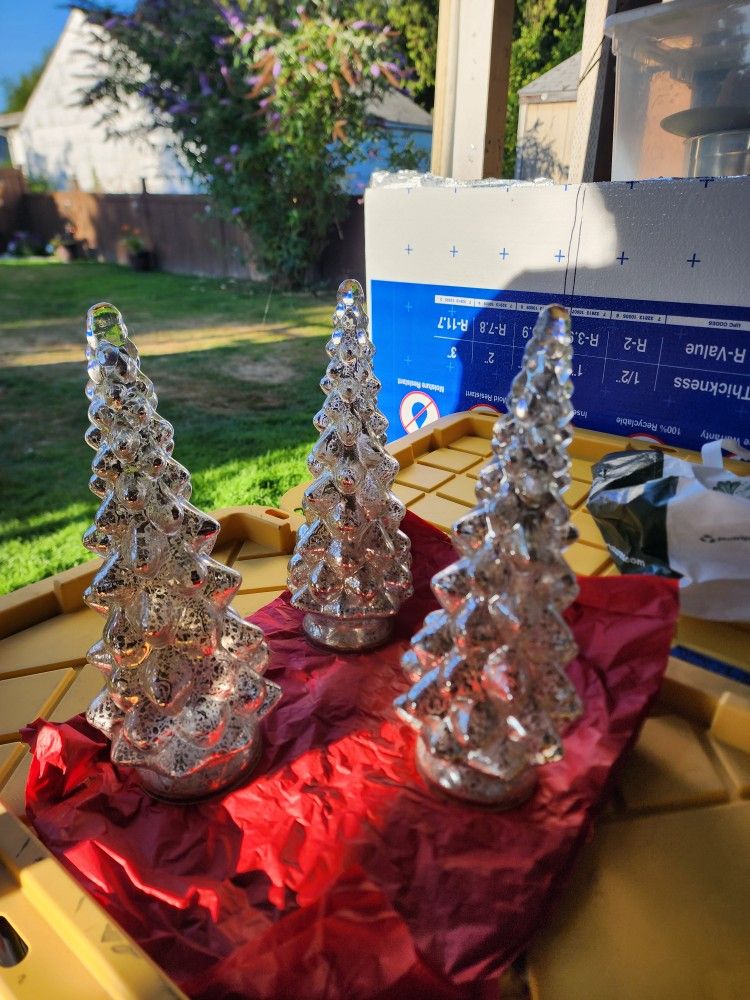 Crystal Christmas Light Up Tress