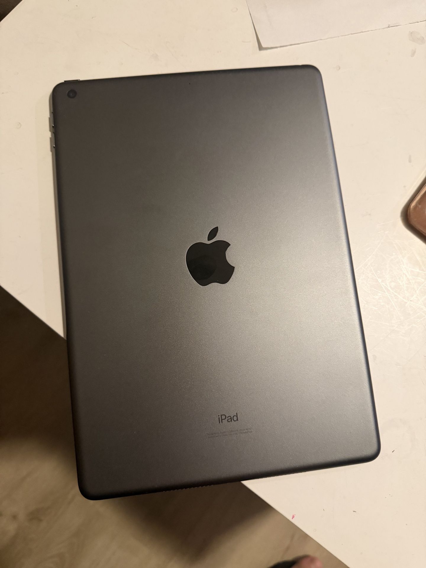🔥 Apple iPad 7th Gen (2019) – 10.2” – Works Perfect 🔥