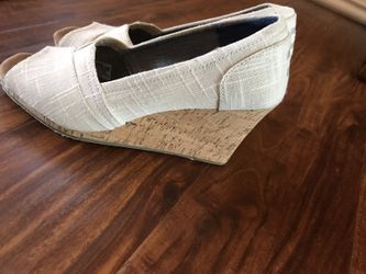 TOMS wedge summer shoes