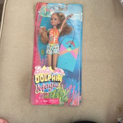 Barbie dolphin magic new doll