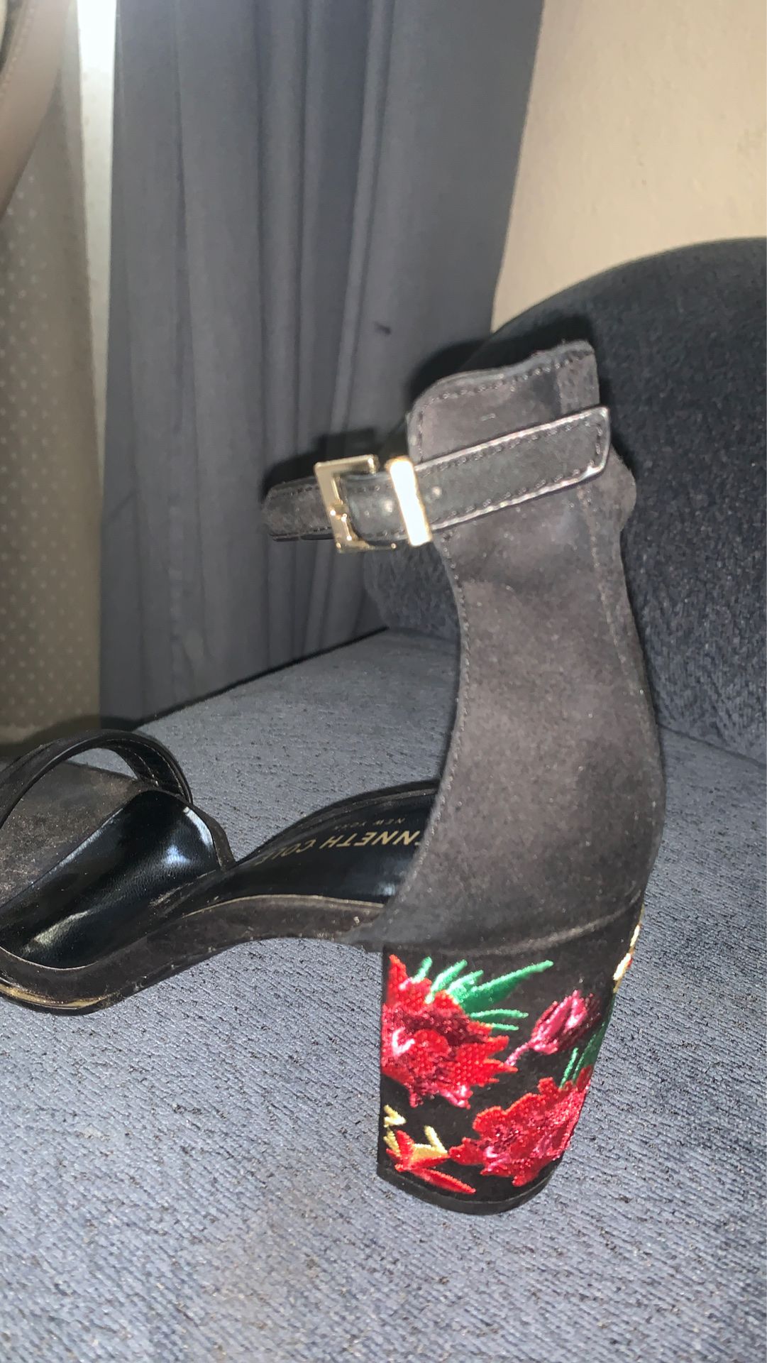 Women shoes
