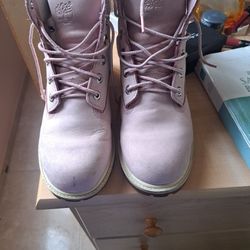 Timberland Woman Boots,  Pink Size 5.5