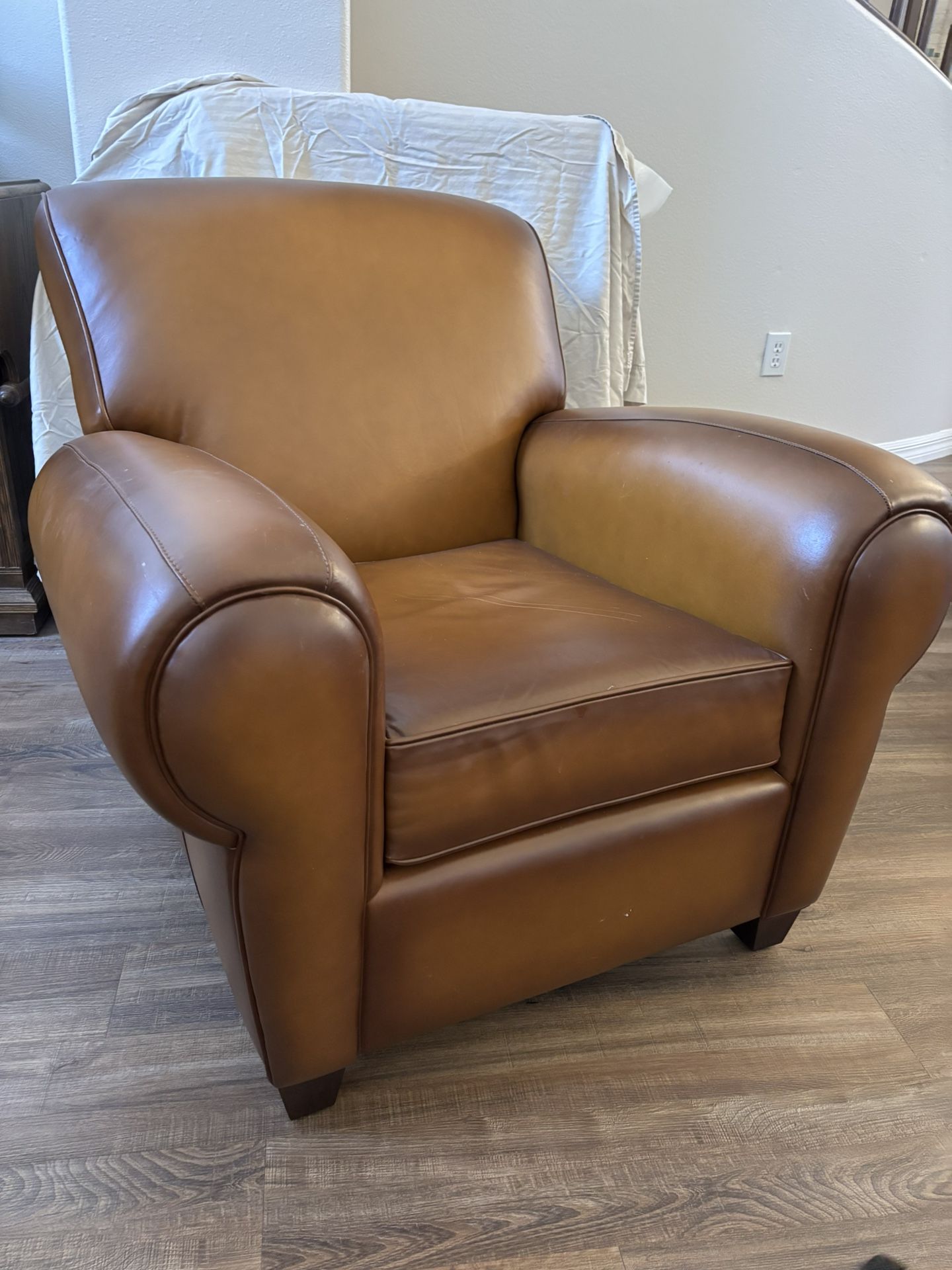 Oversized All Leather Chair