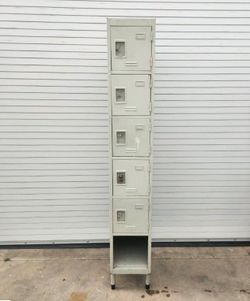 6 Cubby Metal Locker