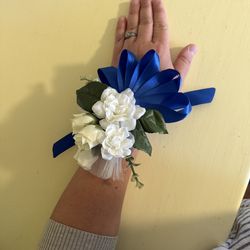 Corsage