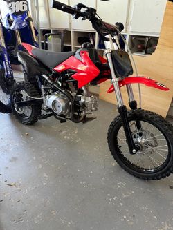 SSR 125cc  pit bike low hours