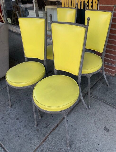 #101539 Wrought Iron and Bright Yellow Vinyl Dining Chairs Set of 4 18.5’’ Floor to Seat x 40’’ T