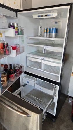 Refrigerator