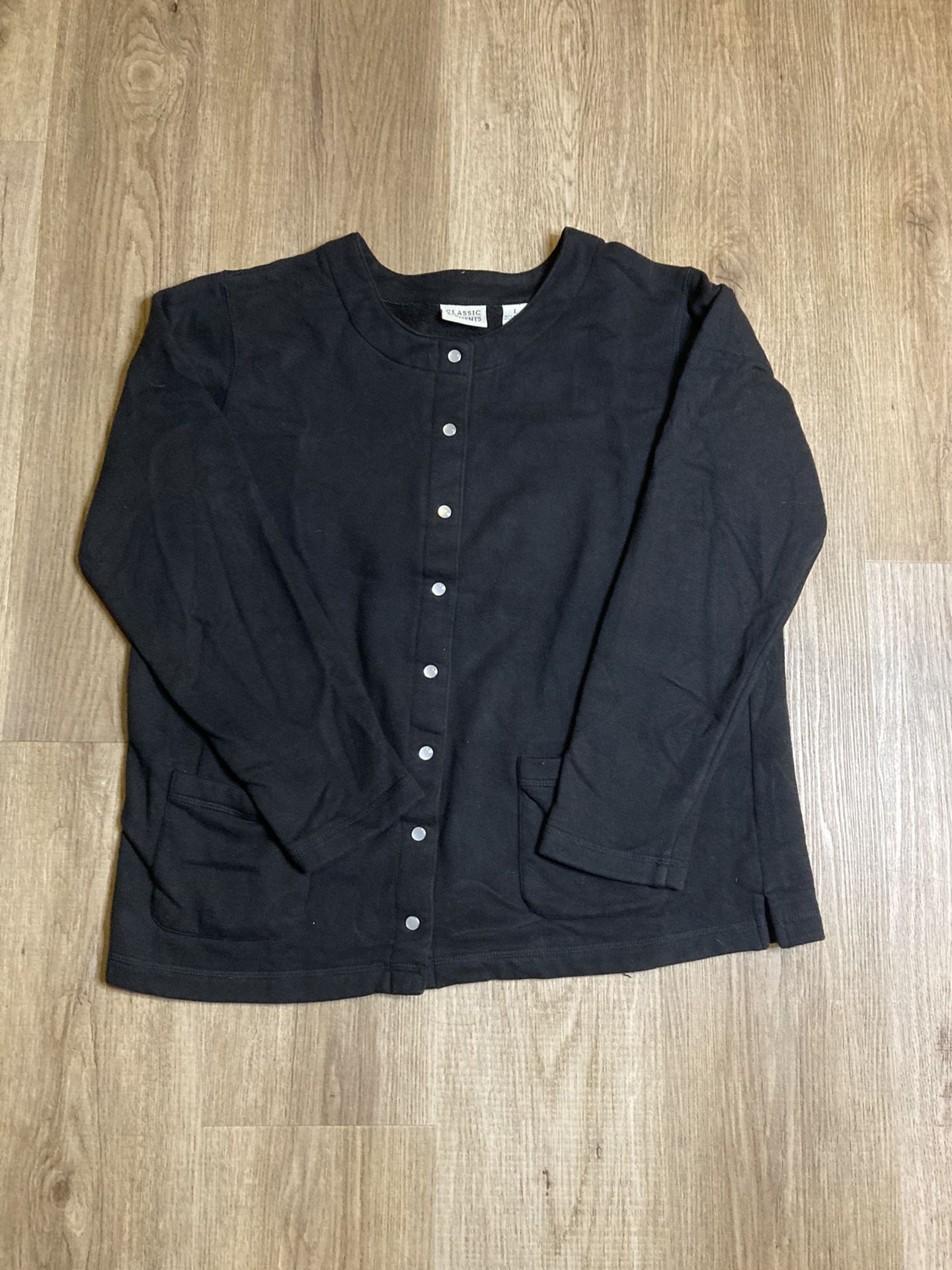 Woman’s Soft Cardigan Size L