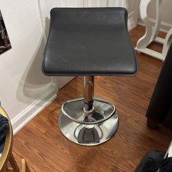Bar Stool 