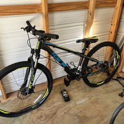 GT Mountain Bike