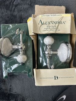 Alexandra Robe Hook