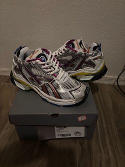 Balenciaga runners