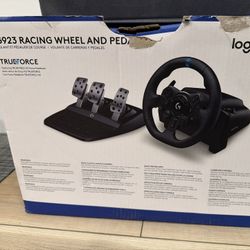 G923 RACING WHEEL & PEDAL