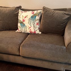 Loveseat Sofa-Grey Good Condition