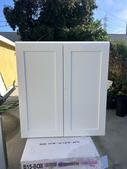Kitchen bathroom laundry upper cabinet white shaker