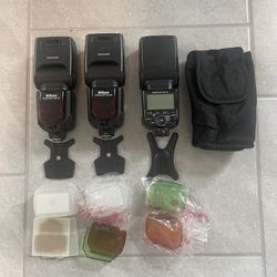 Nikon SB-900 And SB-910 Speed Lights