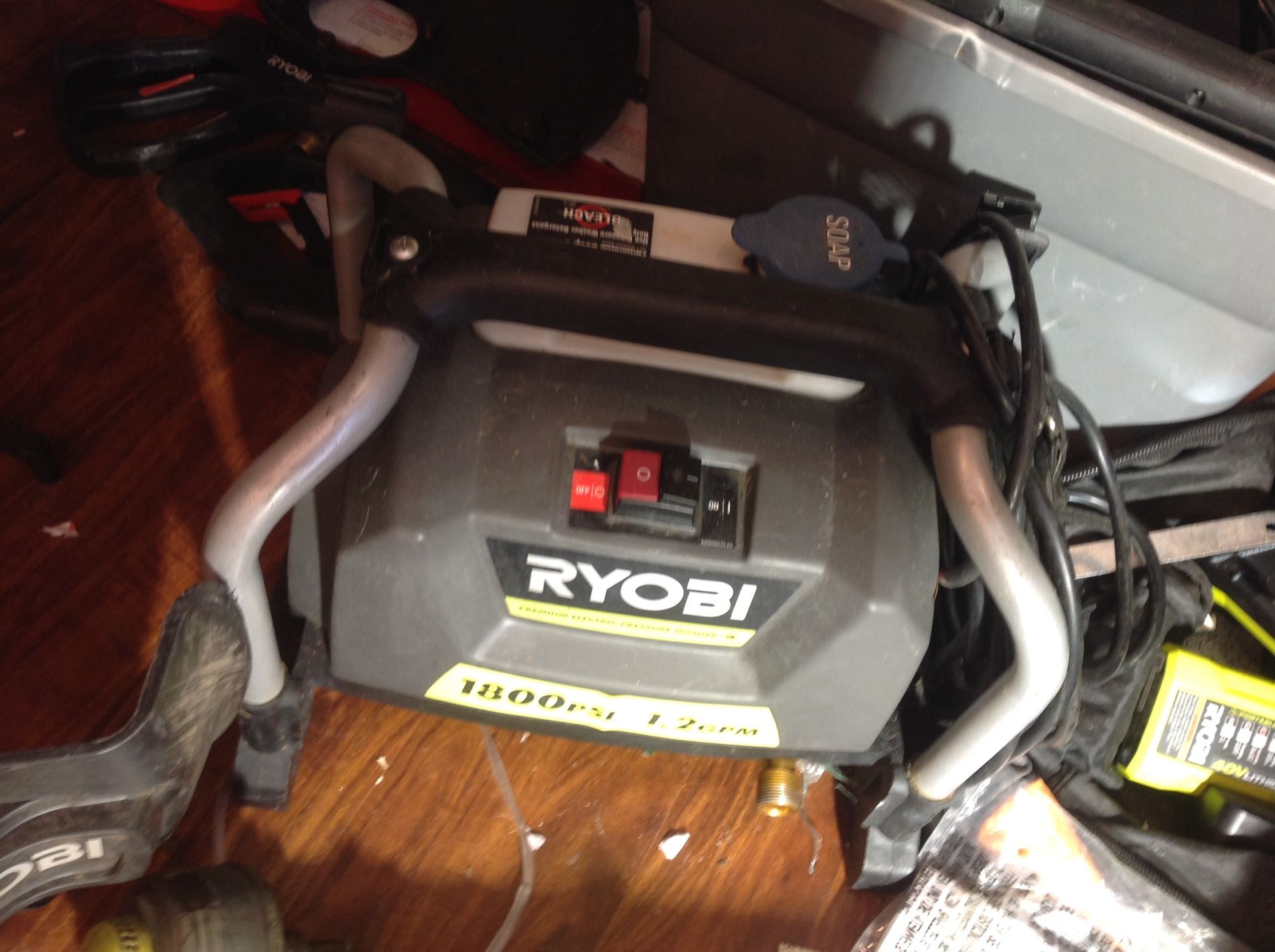 Ryobi 1800PSI Pressure washer set with guns and 2 nozzles, only $75