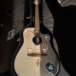 Acoustic/Electric Guitar