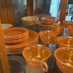 Laurel Leaf Luster ware China